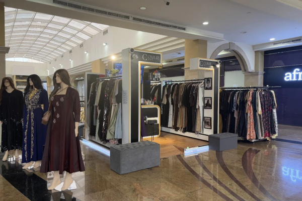 Inside Dubai's Finest Abaya Clothing Stores: A Curated Look at Couture365