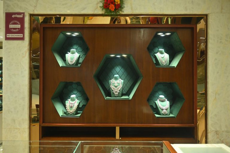 Padmam Silver Jewellery and Gold Gifts for Him: The Perfect Blend of Tradition and Modern Luxury